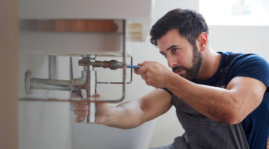 Sink faucet replacement in Frenchmans Bayou, AR